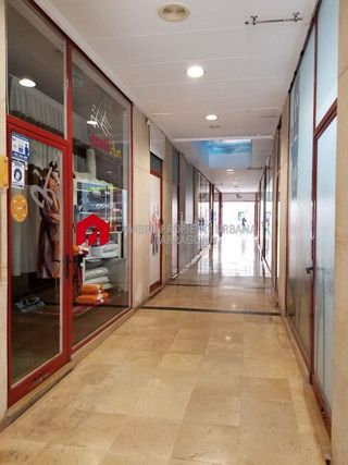 Local comercial en venta en Centre en Tortosa