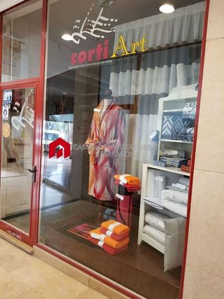 Local comercial en venta en Centre en Tortosa