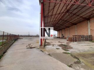 Local comercial en venta en Partides de Lleida en Lleida