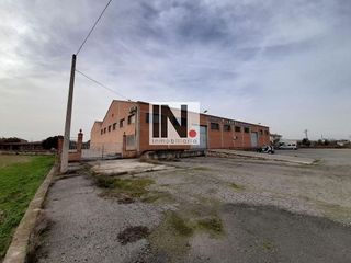 Local comercial en venta en Partides de Lleida en Lleida