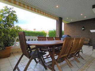 Chalet en venta en Els Grecs - Mas Oliva en Roses