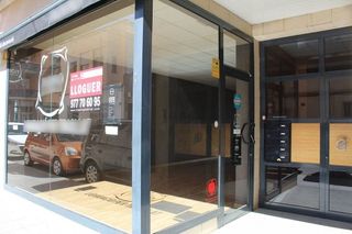 Local comercial en alquiler en Amposta