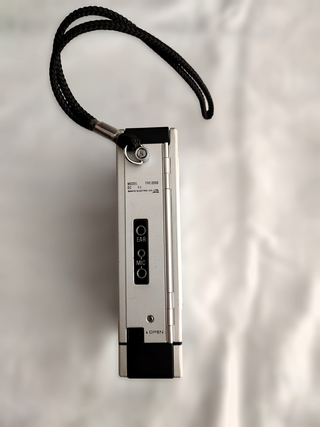 Grabadora Sanyo TRC-2000 con Cargador