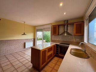 Casa adosada en alquiler en Begues