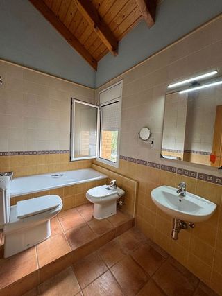 Casa adosada en alquiler en Begues