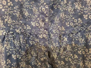 Camisa Amichi floral azul talla L