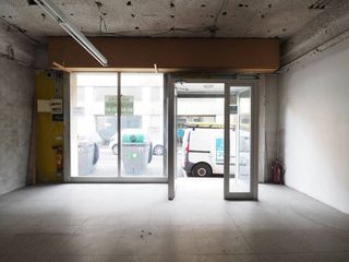 Local comercial en venta en Instituts - Ponent - Sota el Camí Ral en Granollers