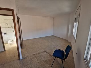 Local comercial en venta en La Roureda en Viladecans