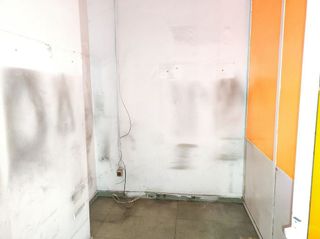 Local comercial en alquiler en Milán - Pumarín - Teatinos en Oviedo