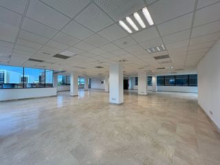 Oficina en alquiler en Zona Industrial en Alcobendas