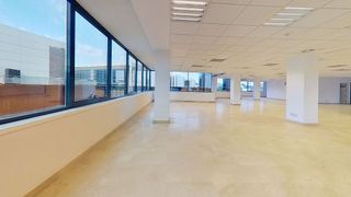 Oficina en alquiler en Zona Industrial en Alcobendas