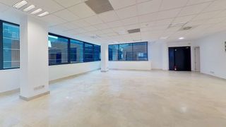 Oficina en alquiler en Zona Industrial en Alcobendas