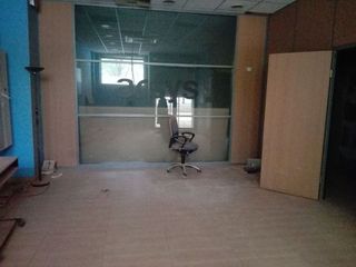 Local comercial en alquiler en San Adrián - La Cava en Logroño