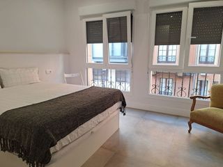 Piso en alquiler en Centro en Gijón