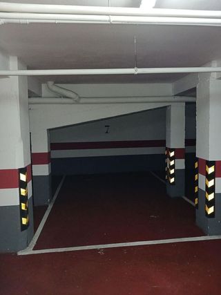 Garaje en alquiler en Paseo Constitución - Las Damas en Zaragoza