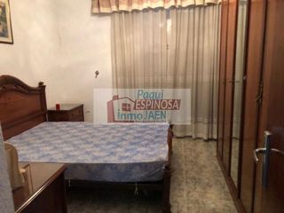 Chalet en venta en Torredonjimeno