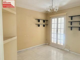 Chalet en venta en Elda