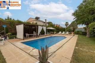 Chalet en venta en Otura