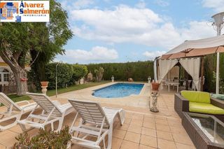 Chalet en venta en Otura