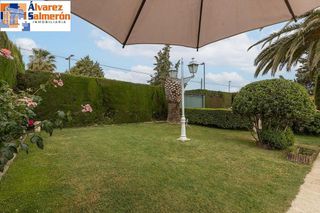 Chalet en venta en Otura