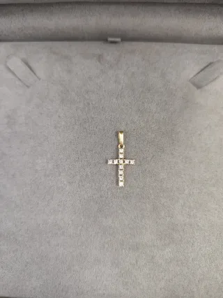 Colgante Cruz con Circonitas