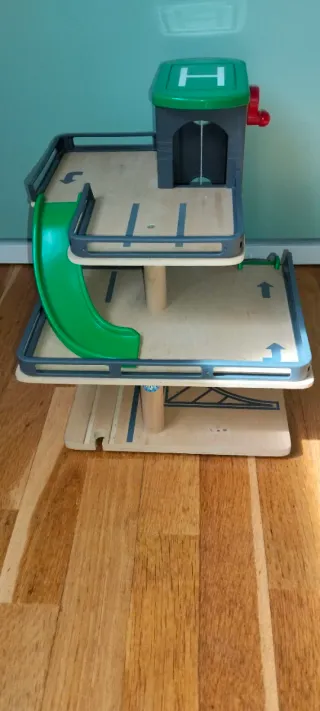 Parking de coches para niños