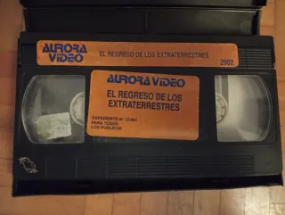 El Regreso de los Extraterrestres VHS