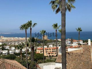 Casa adosada en venta en La Duquesa en Manilva