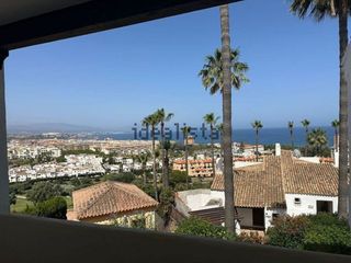 Casa adosada en venta en La Duquesa en Manilva