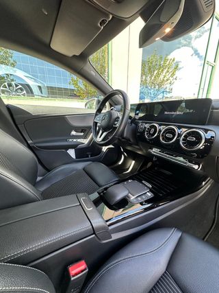 Mercedes-Benz CLA CLA 200 D DCT