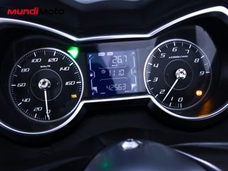 YAMAHA X-MAX 300 TECH MAX