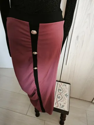 Conjunto body y Falda Larga