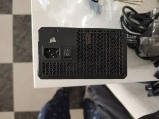 Fuente Corsair R750e Modular 750W