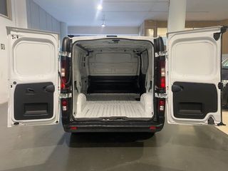 Renault Trafic Furgon L1H1 Blue dCi 130 CV - GARANTIA FÁBRICA 06/2027