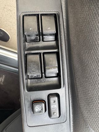 * Toyota Corolla Verso 1.8vvti * 128cv * manual *