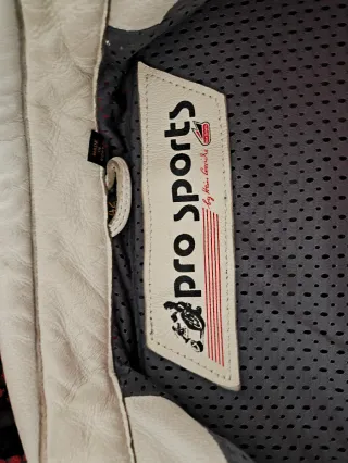 Chaqueta de piel para moto