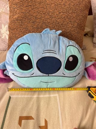 Cojín de peluche Stitch azul y rosa