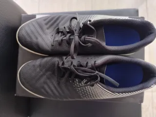 Botines de fútbol Kipsta Hombre Negro