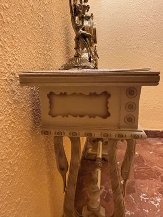 Mueble de entrada con espejo a juego