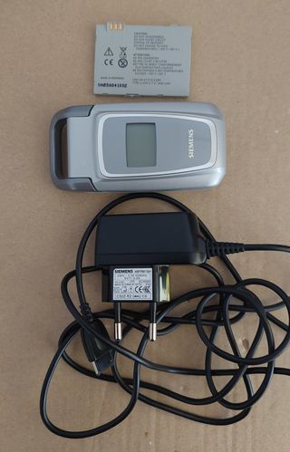 Teléfono Móvil Siemens CF-62 Plata/Blanco