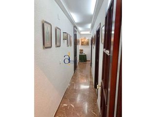 Piso en venta en Lucena