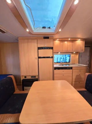 Caravana Dethleffs Camper 6 plazas Aire Mover