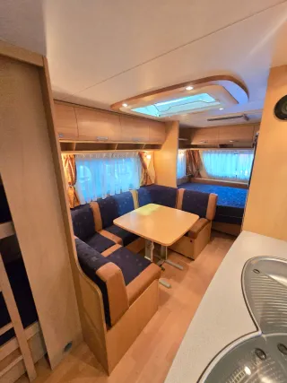 Caravana Dethleffs Camper 6 plazas Aire Mover