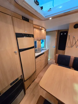 Caravana Dethleffs Camper 6 plazas Aire Mover