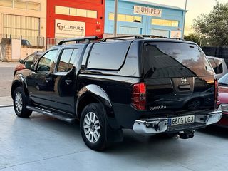 Nissan Navara 2015 3.0 dci v6 231 LE 4x4 aut 7vel