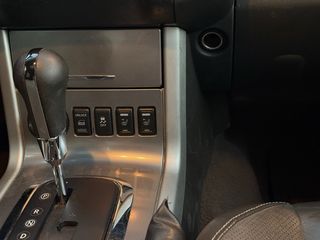 Nissan Navara 2015 3.0 dci v6 231 LE 4x4 aut 7vel