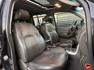 Nissan Navara 2015 3.0 dci v6 231 LE 4x4 aut 7vel