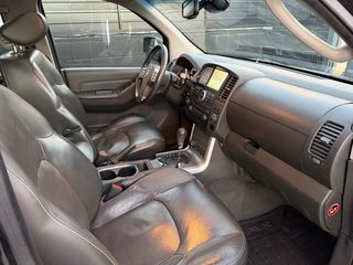 Nissan Navara 2015 3.0 dci v6 231 LE 4x4 aut 7vel