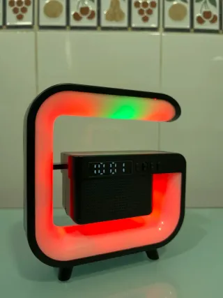 Cargador Inalámbrico Negro con Altavoz Bluetooth