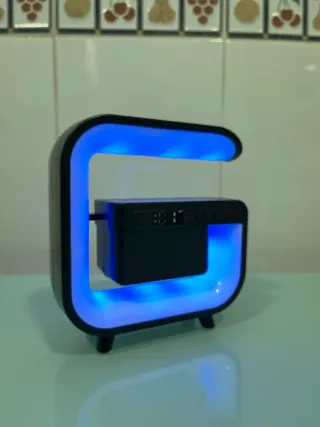 Cargador Inalámbrico Negro con Altavoz Bluetooth